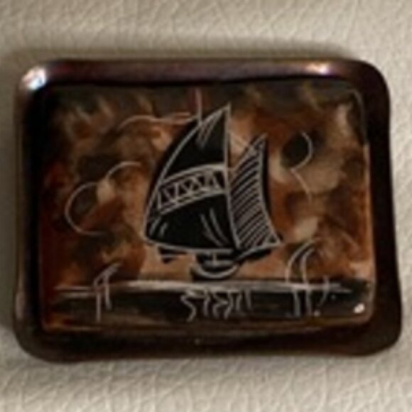 Brown Boat Design Belt Buckle 2"x2.5" Vintage-Style Western Accessory - Picture 1 of 5